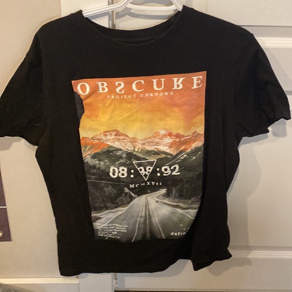 All medium clothes - Picture 3 of 10